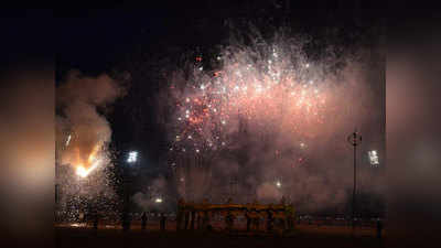 पटाखे बैन: संघ से जुड़े संगठनों ने जताई नाखुशी