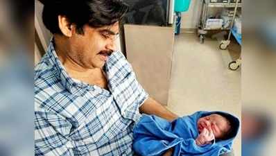 పవన్ కల్యాణ్‌కు మళ్లీ పుత్రోత్సాహం!