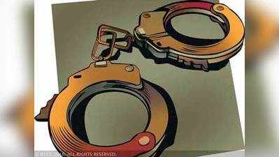 मुठभेड़ के बाद 12 हजार रुपये का इनामी बदमाश गिरफ्तार