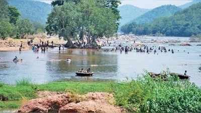 ಮೇಕೆದಾಟು, ಸಂಗಮದಲ್ಲಿ ಸುಲಿಗೆ: ಪ್ರವಾಸಿಗರು ಸುಸ್ತು