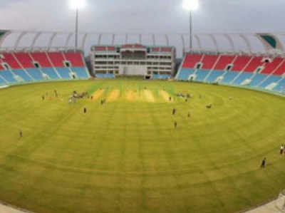 यूपी में क्रिकेटरों की खोज गाजीपुर पहुंचे यूपीसीए चेयरमैन