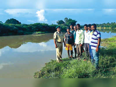 ವರದಾ ನದಿಯಲ್ಲಿ ಮೊಸಳೆ ಗೋಚರ