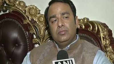 Dont oppose Taj Mahal, against Mughals: Sangeet Som 