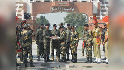 पाकिस्तान-चीन की सेना ने भेजी मिठाई, दिवाली पर दुनिया ने दी भारत को शुभकामना