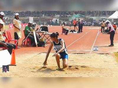 സംസ്ഥാന സ്കൂള്‍ കായികോത്സവത്തിന് തുടക്കം കുറിച്ചു; ആദ്യ സ്വർണം പാലക്കാടിന്