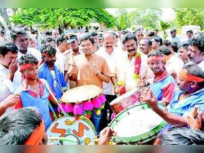 ಹಂಪಿ ಉತ್ಸವದಲ್ಲಿ ಎತ್ತಿನ ಬಂಡಿ ಉತ್ಸವ