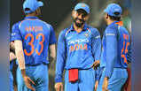 देखें, भारत-कीवी ने खेला 100वां वनडे, टीम इंडिया ने दर्ज की 50वीं जीत