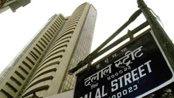 Sensex closes above 33K, Nifty falls 20 pts