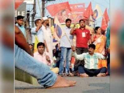 মৃত তিন, ডেঙ্গির হানা সেনা-দুর্গেও