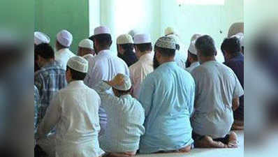 साजिश के तहत मुस्लिम बढ़ा रहे जनसंख्या, 20 साल में इस्लामिक देश बन जाएगा भारत