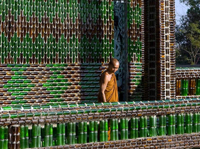 १९८४ मध्ये बांधलं मंदिर...