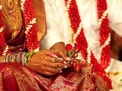 NCR में कर रहे दिल्लीवाले शादियों की बुकिंग