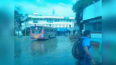 तमिलनाडु में भारी बारिश का कहर, बह गई नावें और जाल