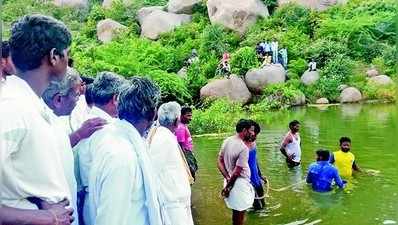 ಈಜಲು ಹೋದ ಐವರು ಕೆರೆಪಾಲು