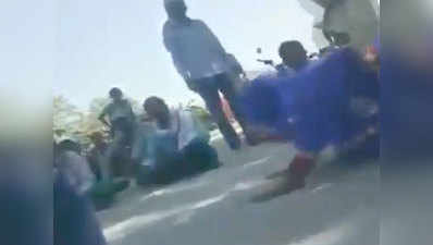 बिहार में महिला को जमीन पर थूककर चाटने को किया मजबूर