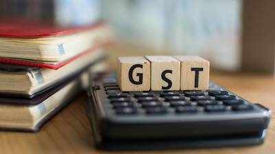 GST-ല്‍ മാറ്റം; 200ലധികം ഉല്‍പ്പന്നങ്ങളുടെ വില കുറയും