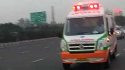 Watch: Green corridor created for ambulance carrying critically-ill cancer patient 