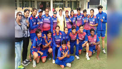 अपने दम पर जीत रहीं लड़कियां, उत्तर प्रदेश क्रिकेट असोसिएशन कर रहा अनदेखी