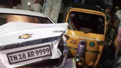 Drunk college student rams car into parked autorickshaw, driver killed 