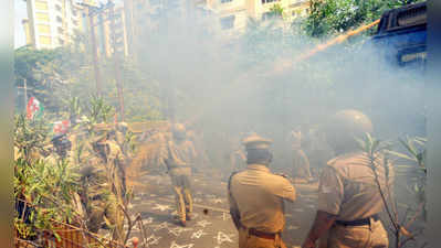 തോമസ് ചാണ്ടിയുടെ രാജി; യൂത്ത് കോണ്‍ഗ്രസ് മാര്‍ച്ചില്‍ സംഘര്‍ഷം