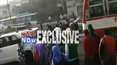 On cam: BJP neta assaults traffic cop in public 