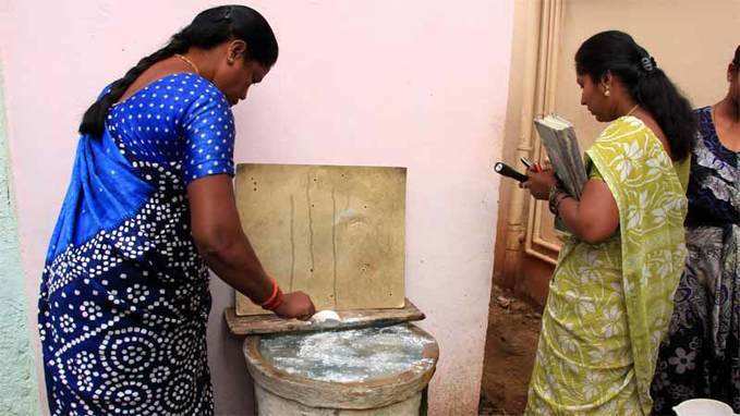 Coimbatore: Civic body uses bleaching powder in place of Temephos to fight dengue 