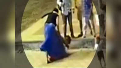 मंदिर में गाउन पहनकर जाने पर पुलिसकर्मी ने की महिला की पिटाई