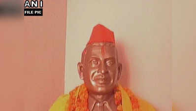 मध्य प्रदेश: हिंदू महासभा कार्यालय से नाथूराम गोडसे की मूर्ति हटाई गई
