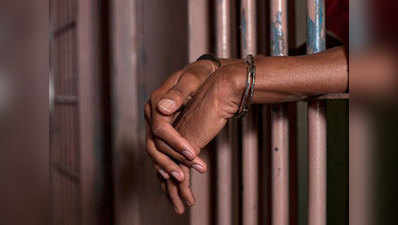 यूपी की जेलों में 5 साल में 2,000 कैदियों की मौत, NHRC ने दिया नोटिस