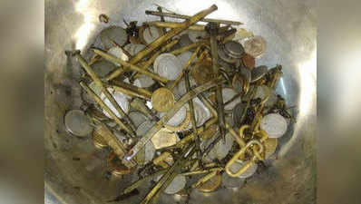 युवक के पेट से निकले 263 सिक्के, 150 लोहे की कीलें और कुत्ते बांधने वाली चेन