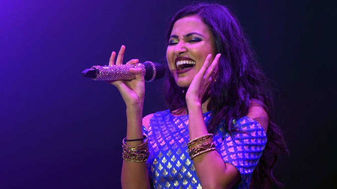 Delhi: YouTube sensation Vidya Vox sets stage on fire with her mashups 