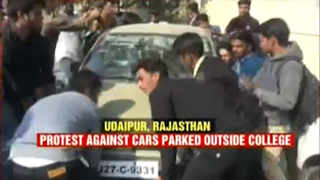 Udaipur: Cops lathicharge students protesting against cars parked outside their college 