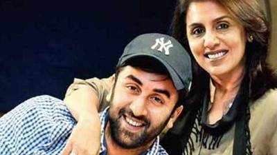 Neetu Kapoor eagerly looking for a perfect match for Ranbir! 