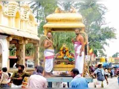 ಮೇಲುಕೋಟೆಯಲ್ಲಿ ತಿರುನಕ್ಷ ತ್ರ ಮಹೋತ್ಸವ