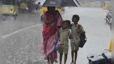 ദുരിതാശ്വാസ ക്യാമ്പുകളുള്ള സ്കൂളുകള്‍ക്ക് തിങ്കളാഴ്ച അവധി