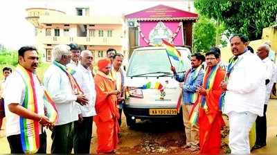 ಬಾಹುಬಲಿ ಪ್ರಭಾವನಾ ರಥಯಾತ್ರೆ ಮೆರವಣಿಗೆ