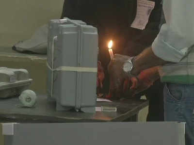 गुजरात: 6 मतदान केंद्रों पर खत्म हुआ पुनर्मतदान