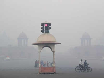 24 घंटे तक गैस चैंबर बनी रहेगी दिल्ली, 300 से अधिक पहुंचा पीएम 2.5