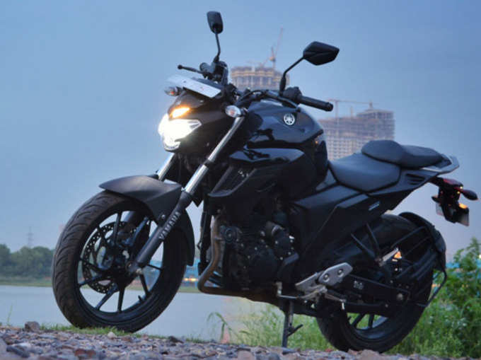 Yamaha FZ25