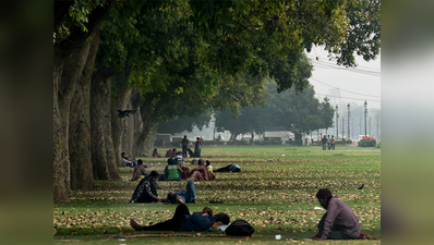 दिल्लीः दिसंबर में भी गर्मी का अहसास