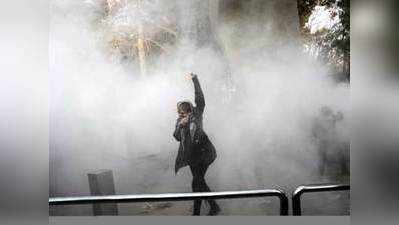 ईरान में 2009 के बाद सबसे बड़े विरोध-प्रदर्शन, सरकार के खिलाफ सड़कों पर उतरे हजारों लोग