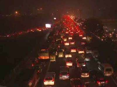 नए साल पर इंडिया गेट, CP के पास भारी जाम, ट्रैफिक किया गया डायवर्ट