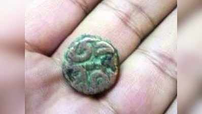 पुणे: छत्रपति शिवाजी के काल का सिक्का शिवराय मिला