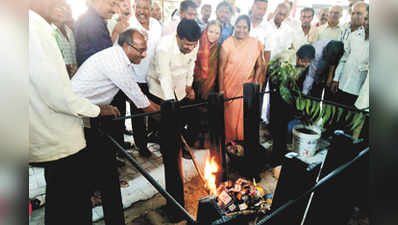 ಮುಕ್ತಿಧಾಮಕ್ಕೆ ಎಲ್ಲ ನೆರವು: ಲಮಾಣಿ ಭರವಸೆ