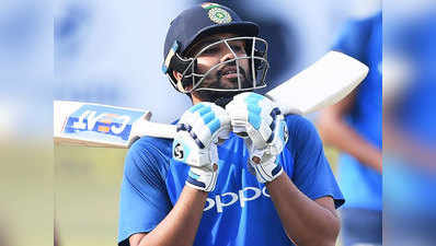 IND vs SA: सिर्फ 10 रन बनाकर आउट हुए रोहित शर्मा, फैंस ने किया ट्रोल