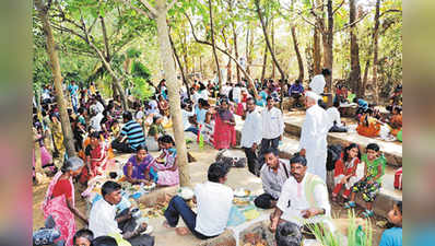 ಜನರಿಂದ ತುಂಬಿದ ಉತ್ಸವ ರಾಕ್‌ ಗಾರ್ಡನ್‌