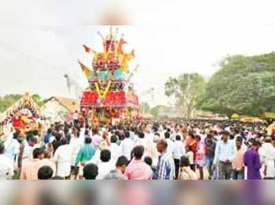 ಅರಸೀಕೆರೆ: ರಂಗನಾಥಸ್ವಾಮಿ ದೊಡ್ಡ ರಥೋತ್ಸವಕ್ಕೆ ಸಹಸ್ರ ಭಕ್ತರು