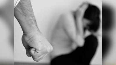 महाराष्ट्र: 49 प्रतिशत महिलाएं घरेलू हिंसा को नहीं मानतीं गलत