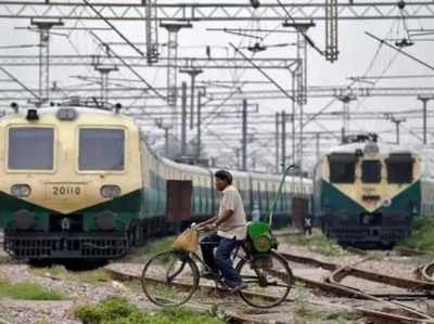 फिल्म, साइकल और रॉड से रेल सुरक्षा बढ़ाएगा रेलवे