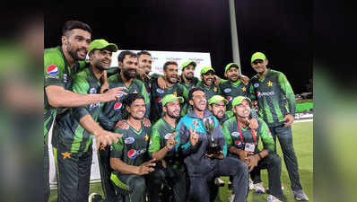 टी-20: न्यू जीलैंड को हरा पाकिस्तान ने किया सीरीज पर कब्जा